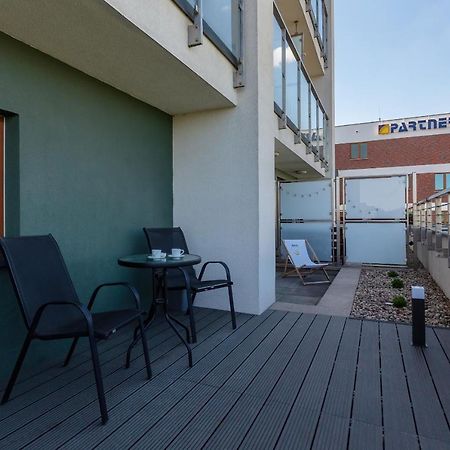 Apartamenty Bliska Praga By Noclegi Renters Varşova Dış mekan fotoğraf