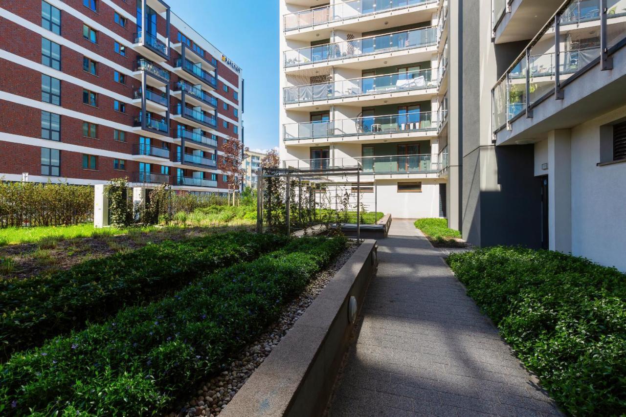 Apartamenty Bliska Praga By Noclegi Renters Varşova Dış mekan fotoğraf